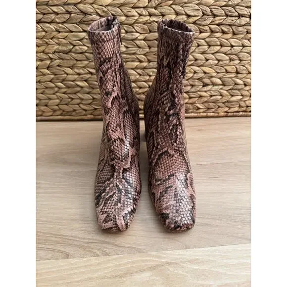 NWB! Steve Madden Harlie snake skin bootie - Picture 7 of 9